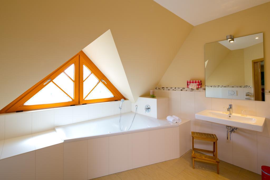 Plumbohms Aussichtsreich Gast- Und Logierhaus Hotel Bad Harzburg Quarto foto